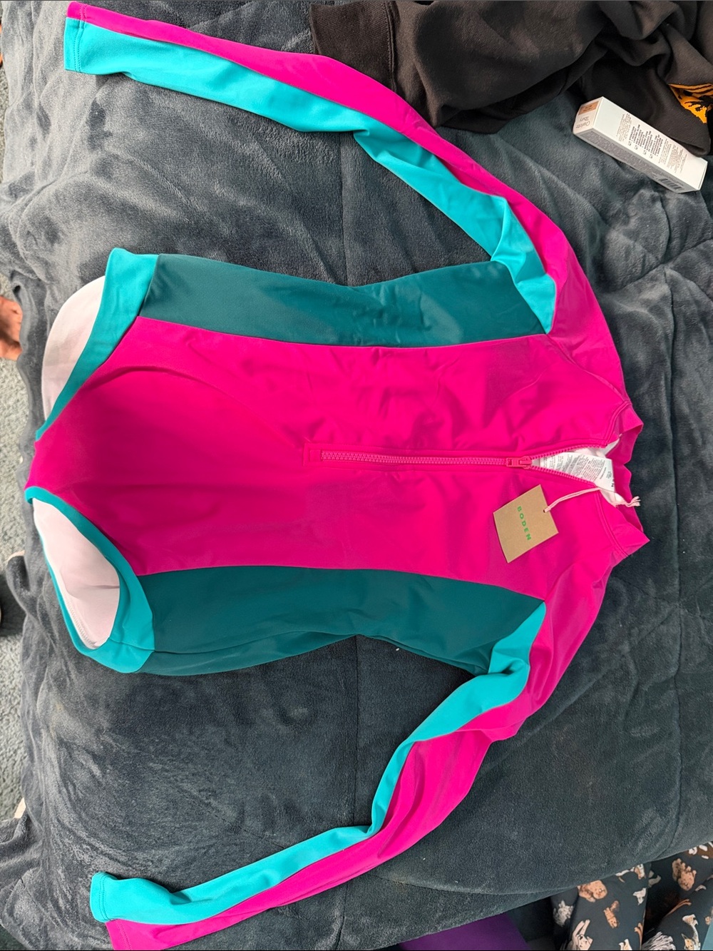 Boden Long Sleeve Rash Guard Swim Suit - Pink & Teal size 4R new with tags